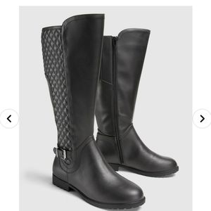 Black Quilted Riding Boot, 12w.
